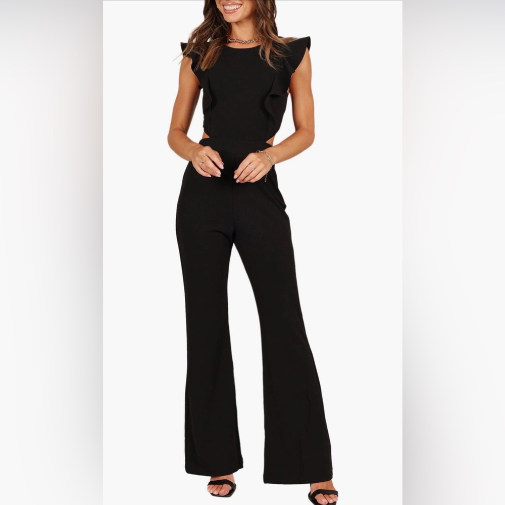 NWT, Petal & Pup Yvonne Cutout Flare, Brand New, Size Medium